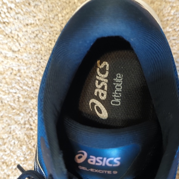 Women's Asics sneakers - Picture 5 of 7